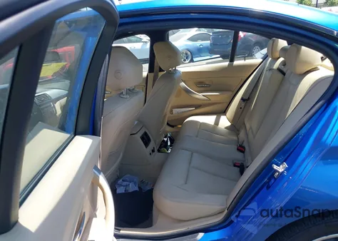 2013 BMW 328I z USA, uszkodzony, nr VIN WBA3C1C50DF443136